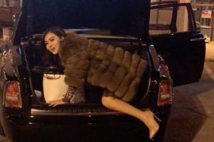 Syahrini main petak umpet di Las Vegas, tempat sembunyinya bikin gemes