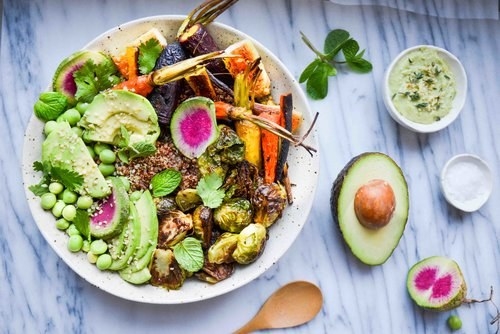 10 Inspirasi bikin vegetarian bowl yang bisa banget kamu coba di rumah