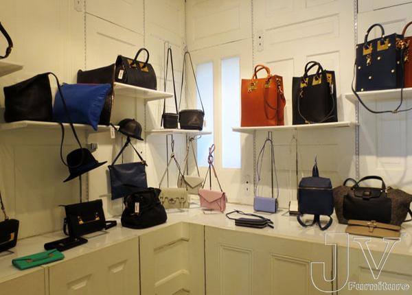 desain rak tas © 2017 brilio.net