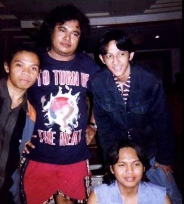 foto perubahan andre taulany dari anak band hingga jadi komedian © 2017 berbagai sumber