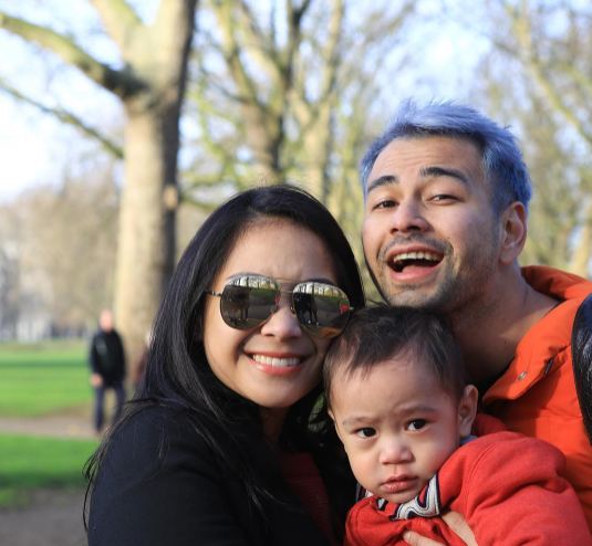 artis cuek meski dihujat © 2017 istimewa