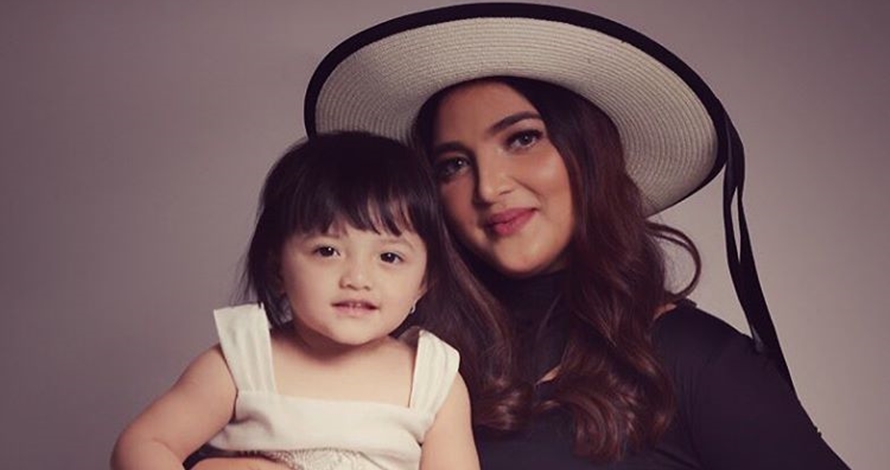 Biarkan Arsy pakai baju seperti ini, Ashanty dihujat netizen