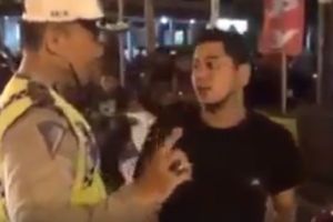 Sadari kesalahannya maki-maki polisi, pria  ini langsung minta maaf