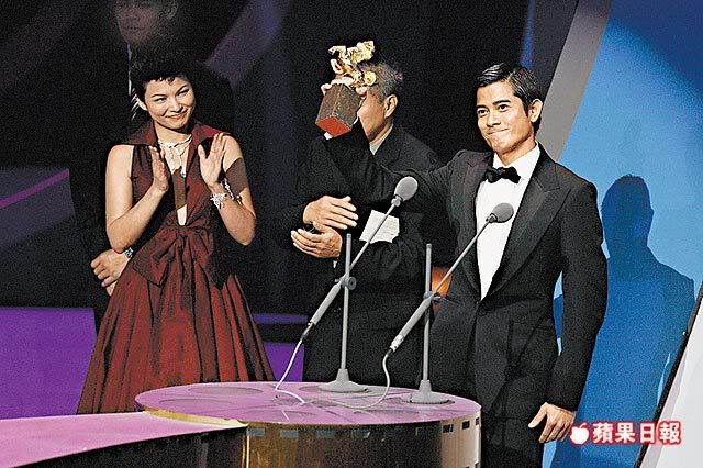 Ini kabar terbaru Aaron Kwok aktor Mandarin legendaris yang awet muda 