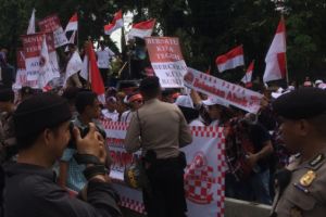 Ini kronologi pria teriak 'bebaskan Ahok' dikeroyok massa GNPF MUI