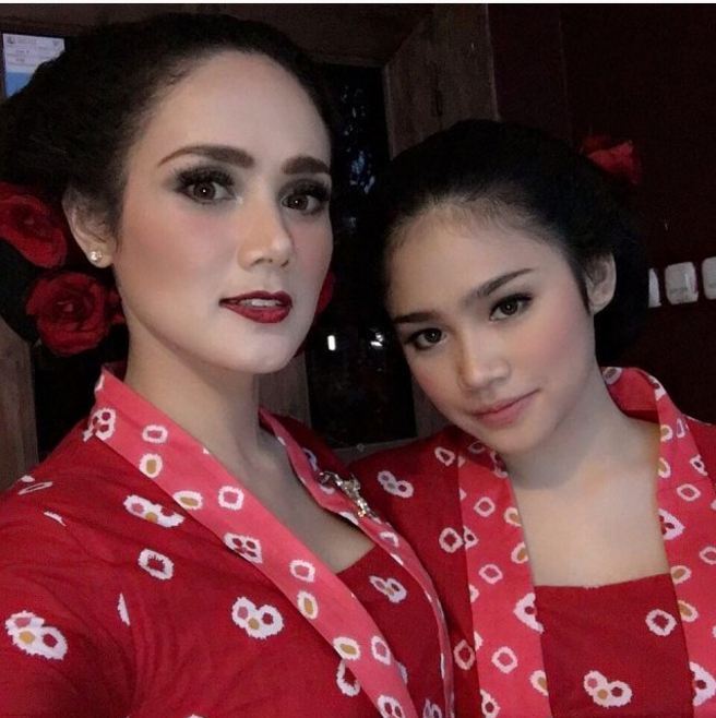 tedak siten baby R © 2017 brilio.net tedak siten baby R © 2017 brilio.net