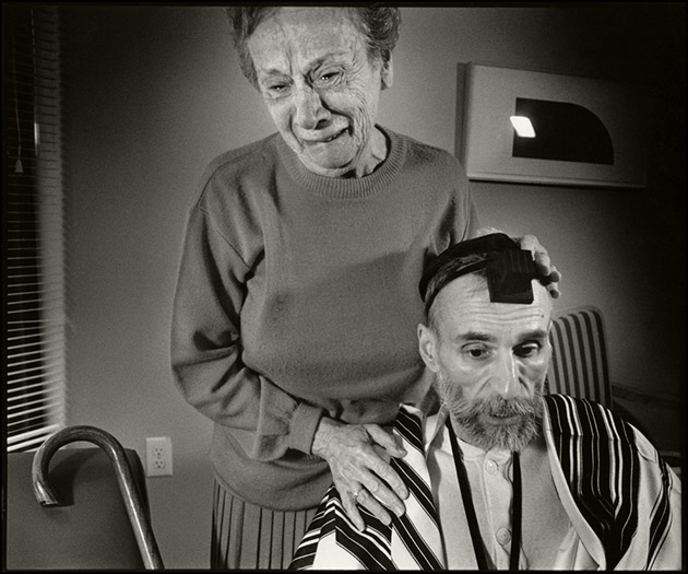 foto terakhir para penderita aids ini sungguh mengaduk-aduk hati © 2017 wittyfeed