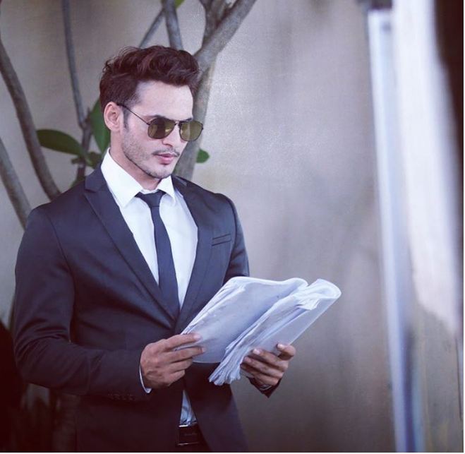 ravi bhatia © 2017 brilio.net ravi bhatia © 2017 brilio.net