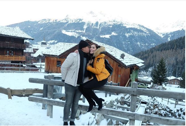 9 Foto romantis Sammy & Viviane di Eropa, siap nikah tahun ini?