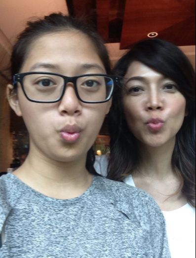 transformasi ira koesno moderator debat pilkada dki © 2017 berbagai sumber