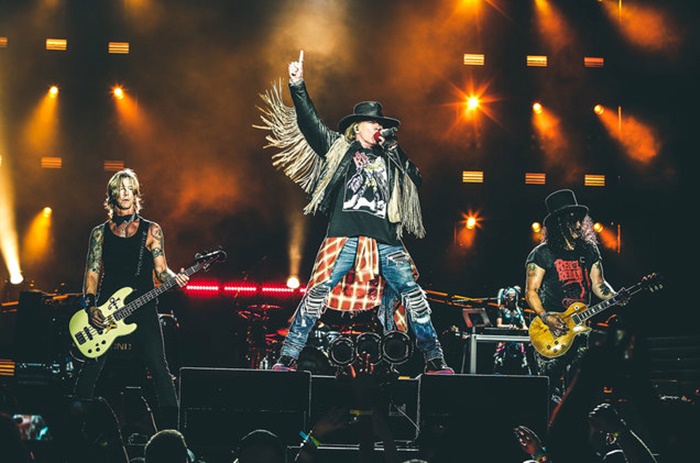 GNR konser Bangkok berbagai sumber