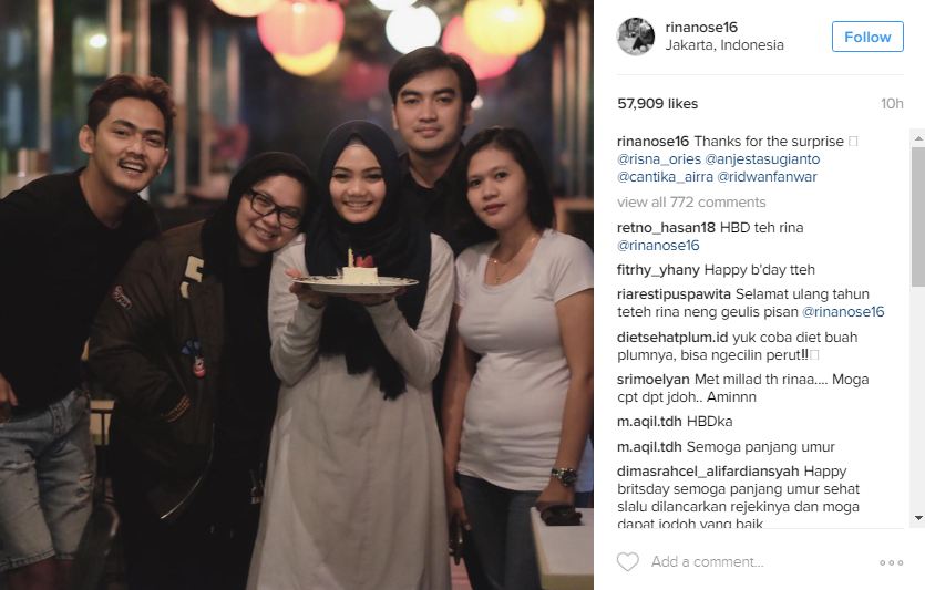 Rina Nose ulang tahun © 2017 instagram.com