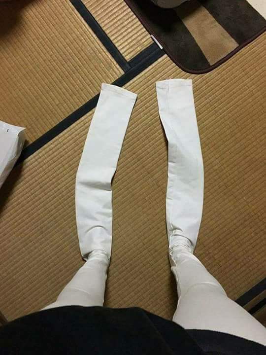 celana kepanjangan © 2017 facebook.com/tri.thedotthebandit