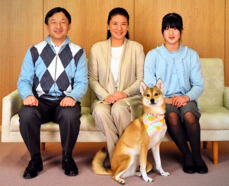 10 Foto transformasi Aiko, putri mahkota Jepang yang cantik dan kalem