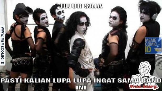 10 Meme 'lupa-lupa ingat' ini lucunya nggak ada lawan