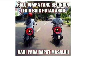 10 Meme lucu 'daripada' ini nyindir halus, mak jleb bertubi-tubi