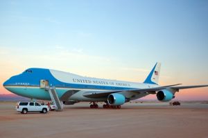 10 Fakta pesawat presiden AS, bisa terbang selamanya tanpa henti