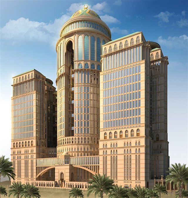 Hotel paling mewah di dunia bakal dibuka di Mekkah, wow 