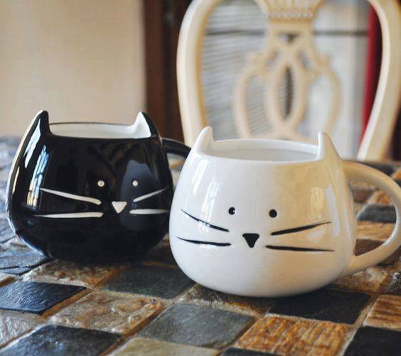 14 Desain mug imut ini bikin kamu makin sayang sama kucing