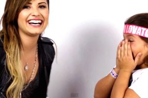 7 Respons tak terduga seleb ke fansnya ini bikin girang bukan main