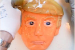 Lucu, permen ini berbentuk wajah Donald Trump