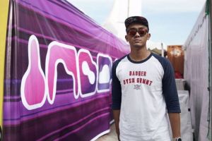 4 Postingan Uus ini bikin dia dicap komika paling kontroversial