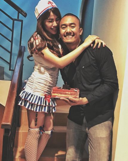 kontroversi Uus © 2017 istimewa