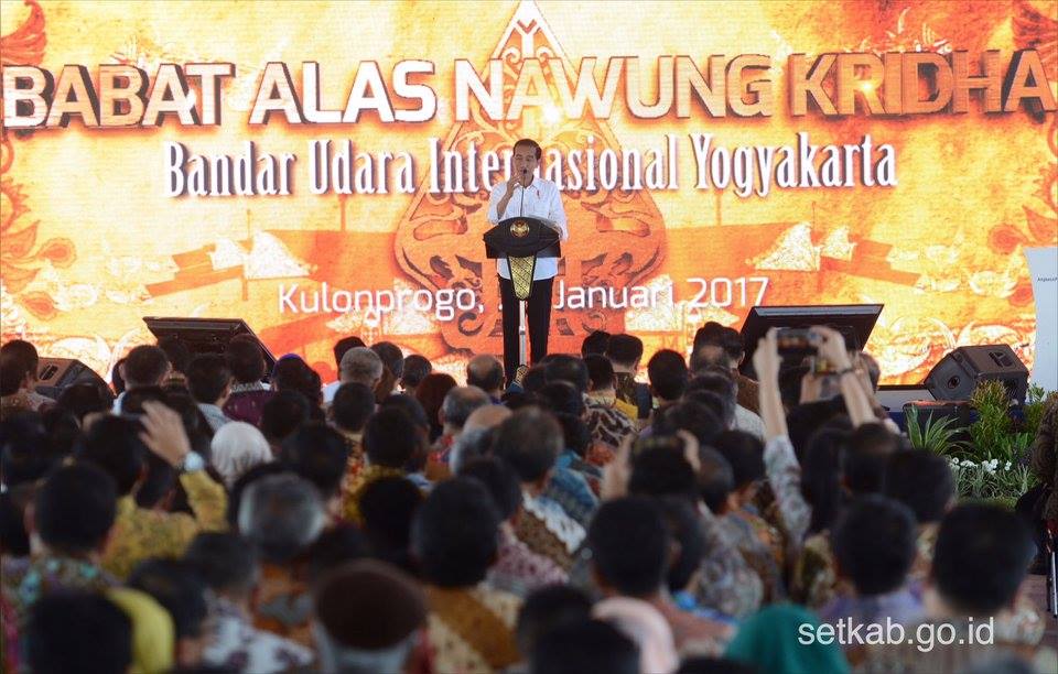 Jokowi cerita ramalan kuno yang jadi kenyataan soal Bandara Kulonprogo