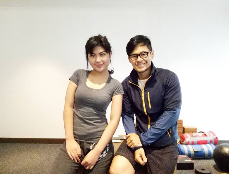 Delia Husein berbagai sumber Delia Husein berbagai sumber