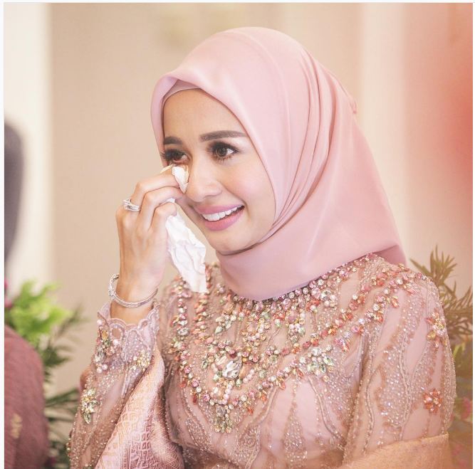 bella lamaran © 2017 brilio.net bella lamaran © 2017 brilio.net