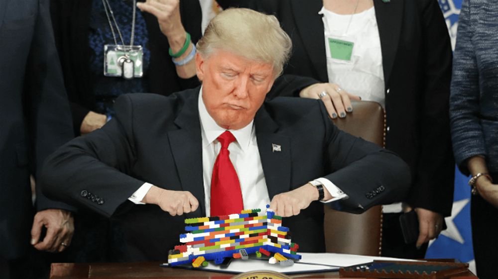 editan Donald Trump © 2017 distractify.com editan Donald Trump © 2017 distractify.com