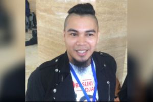 Ahmad Dhani KW ini tiba-tiba hadiri sidang Ahok, mau ngapain ya?