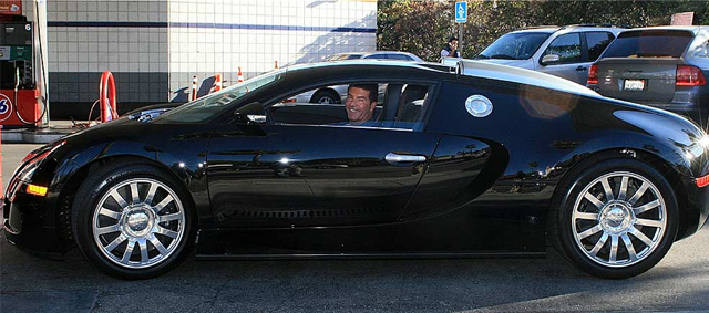 10 Mobil mewah milik artis Hollywood, ada yang seharga Rp 106 miliar