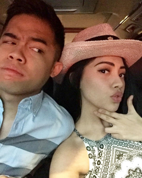 kemesraan Kezia Karamoy © 2017 instagram.com/itskeziakaramoy