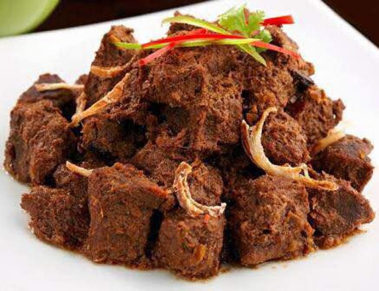 4 Filosofi kuliner rendang ini jarang orang tahu, apa aja ya?