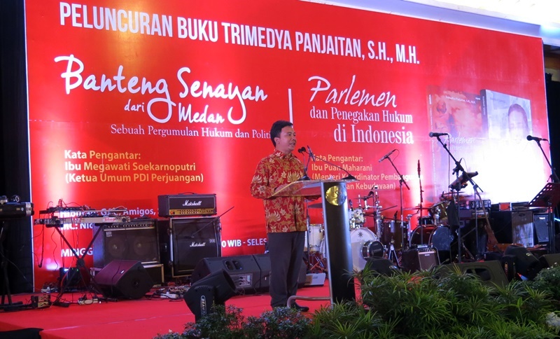 Buku Trimedya Panjaitan  © 2017 brilio.net