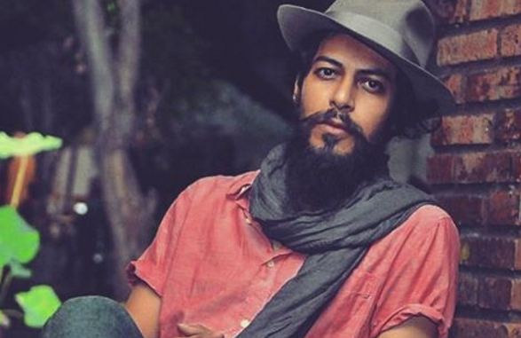 Perubahan Alex Abbad dari VJ MTV hingga aktor © 2017 berbagai sumber