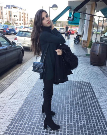 Paulita Milla © 2017 instagram Paulita Milla © 2017 instagram