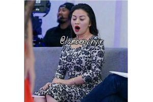 8 Foto pose 'jelek' Ariel Tatum buktikan cantiknya nggak bisa luntur