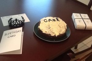 Istri ingin pesta ulang tahun biasa, pria ini beri kejutan tak terduga