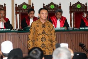 Ini kata ahli soal gunakan kata 'pakai' atau tidak dalam kasus Ahok