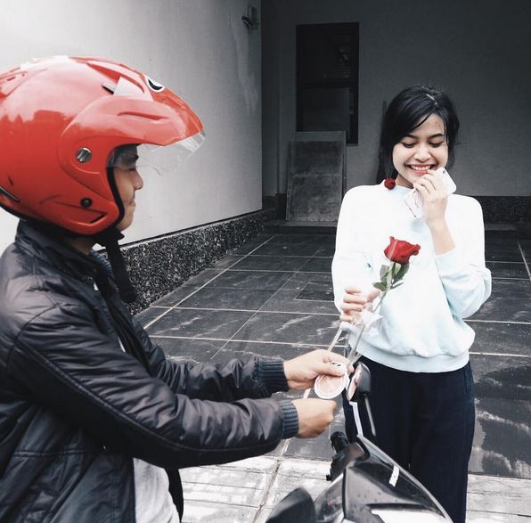 10 Potret artis Indonesia saat momen Valentine, pada ngapain aja ya?