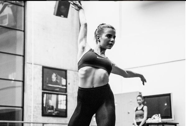 Violetta Ansel Elgort © 2017 brilio.net Violetta Ansel Elgort © 2017 brilio.net