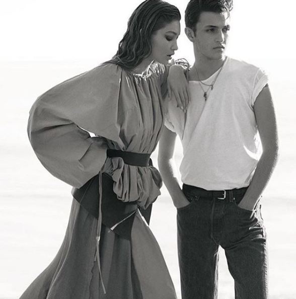 foto Anwar adik Bella dan Gigi Hadid © 2017 berbagai sumber