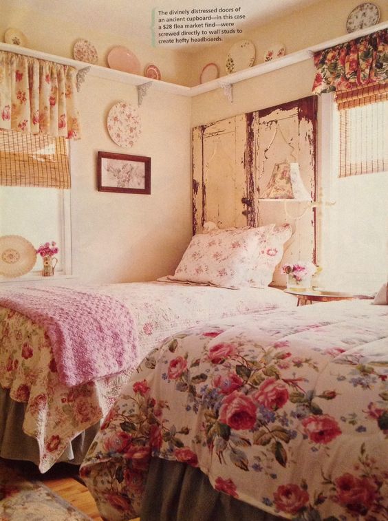 10 Tempat tidur tema Shabby Chic ini bikin betah lama-lama di kamar