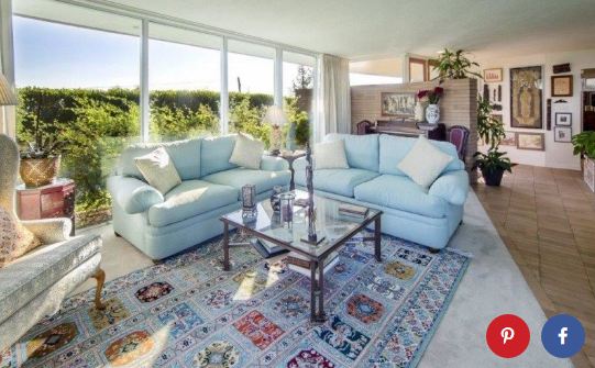 Rumah Baru Mandy Moore © 2017 brilio.net Rumah Baru Mandy Moore © 2017 brilio.net