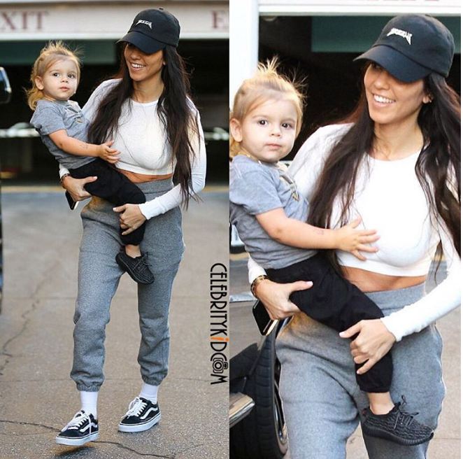 foto artis hollywood saat gendong anak © 2017 instagram foto artis hollywood saat gendong anak © 2017 instagram
