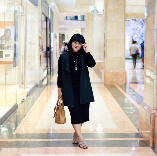 Fashion Lizzie Parra  © 2017 brilio.net Fashion Lizzie Parra  © 2017 brilio.net