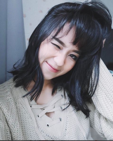 10 Foto cantik Sasyachi, selebgram yang mirip anggota girlband Korea