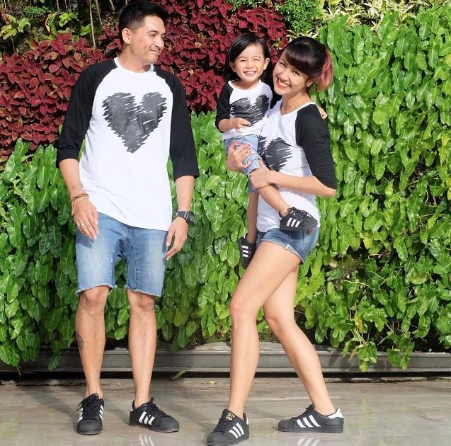 artis kembar anak © 2017 brilio.net artis kembar anak © 2017 brilio.net